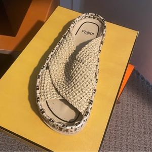 Fendi straw sandals Clearance